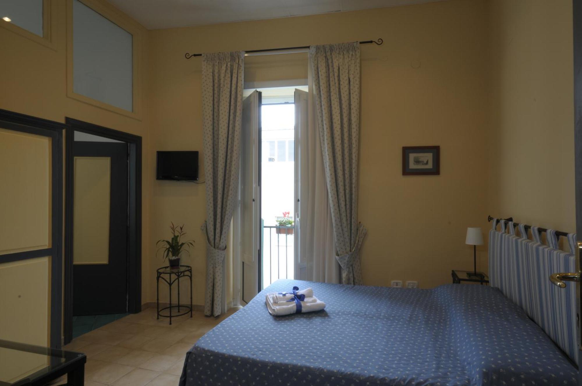 Monteoliveto Bed & Breakfast Neapel Exterior foto