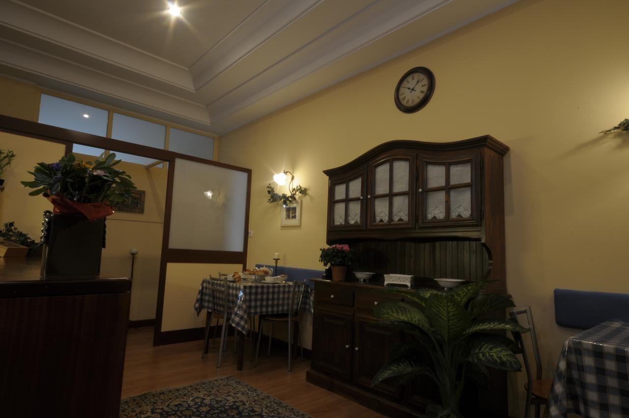 Monteoliveto Bed & Breakfast Neapel Exterior foto